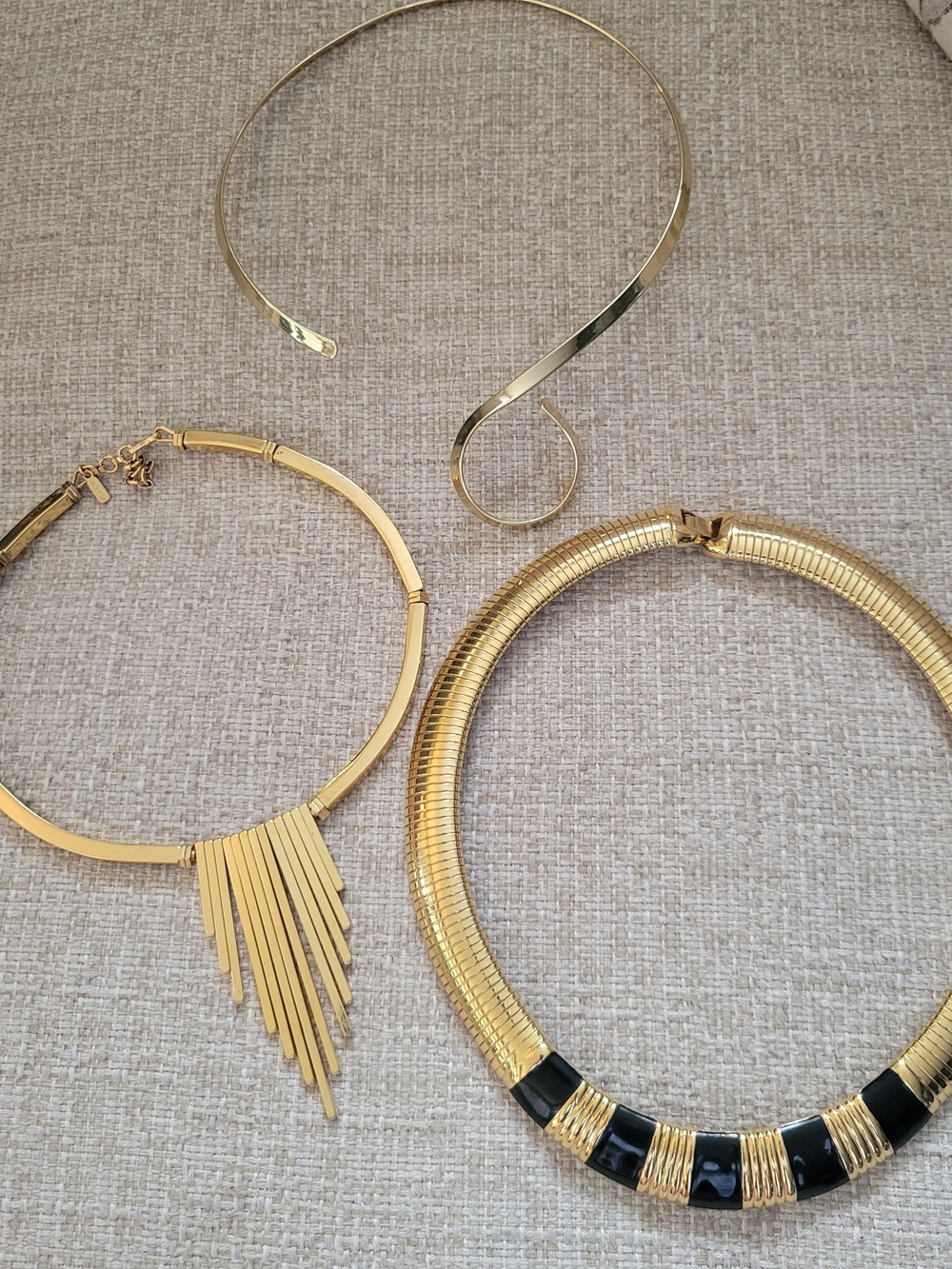 Vintage 80s Gold Collar Necklaces Set Of 3- Chic Layered Statement (Gold)
